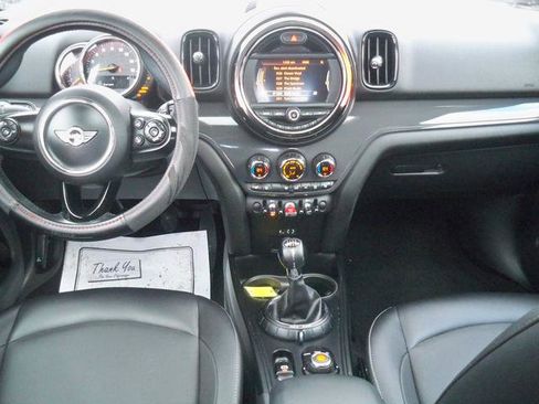 Used 2017 MINI Cooper Countryman image 6