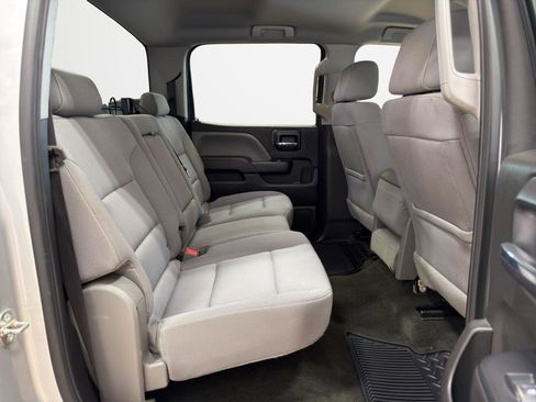 Used 2018 Chevrolet Silverado 1500 Custom w/ Custom Convenience Package RWD image 24