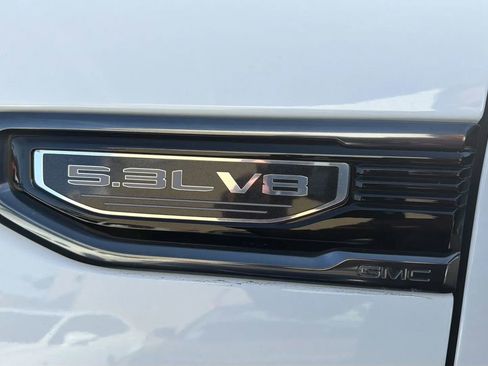 Used 2021 GMC Sierra 1500 AT4 AWD/4WD image 12
