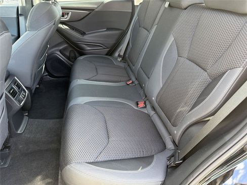 Used 2022 Subaru Forester Premium AWD/4WD image 30