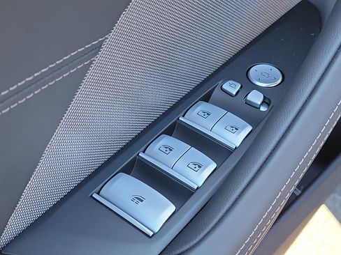 New 2026 BMW 840i Convertible image 14