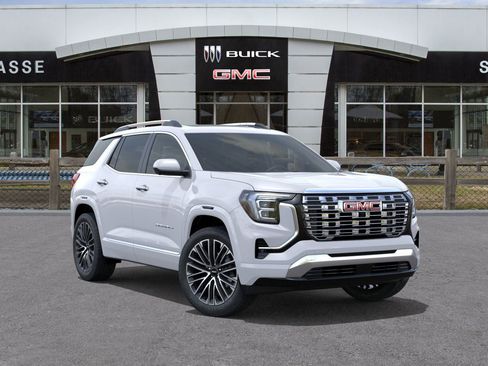 New 2026 GMC Terrain Denali w/ LPO, Floor Liner Package AWD/4WD image 7