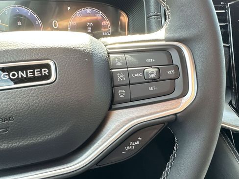 New 2026 Jeep Grand Wagoneer Limited AWD/4WD image 17