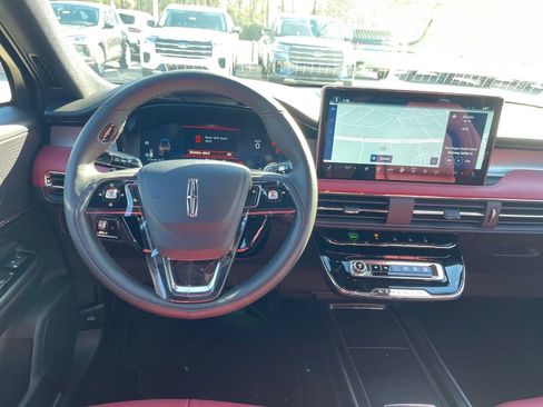 New 2026 Lincoln Corsair Reserve w/ Jet Appearance Package image 3