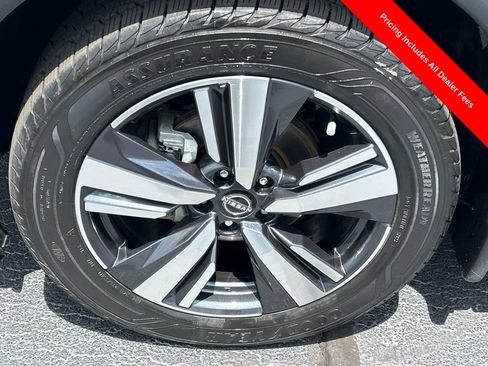 Used 2022 Nissan Rogue SL AWD/4WD image 26