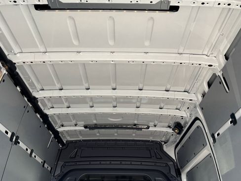 New 2025 Mercedes-Benz Sprinter 2500 image 15