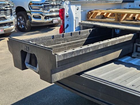 Used 2023 Chevrolet Silverado 1500 RST image 29