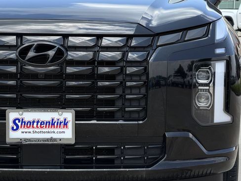 Used 2025 Hyundai Palisade Calligraphy AWD/4WD image 8