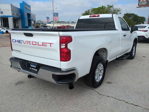 Used 2022 Chevrolet Silverado 1500 W/T RWD image 8
