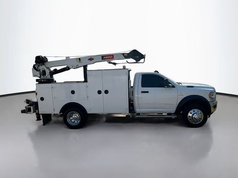 Used 2019 RAM 5500 Tradesman w/ Ambulance Prep Group RWD image 8