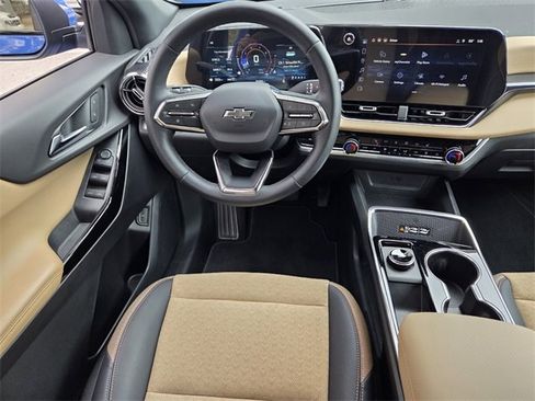 New 2026 Chevrolet Equinox ACTIV w/ LPO, Floor Liner Package image 12