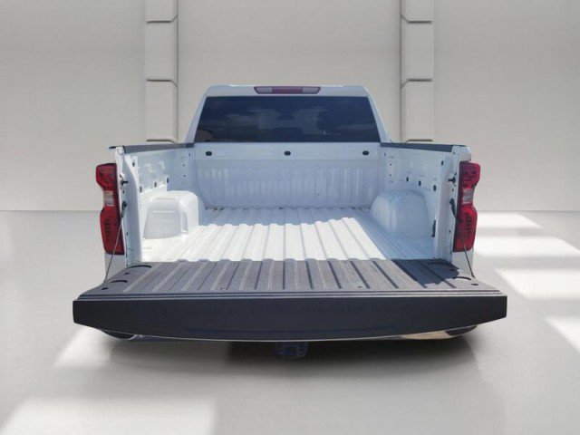Used 2025 Chevrolet Silverado 1500 LT RWD image 7