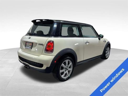 Used 2010 MINI Cooper S image 5