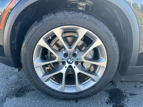 Used 2019 BMW X5 xDrive40i w/ Premium Package 2 AWD/4WD image 9