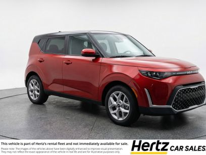 Used 2025 Kia Soul LX w/ LX Technology Package