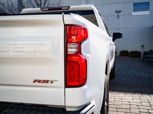 Used 2019 Chevrolet Silverado 1500 RST image 9