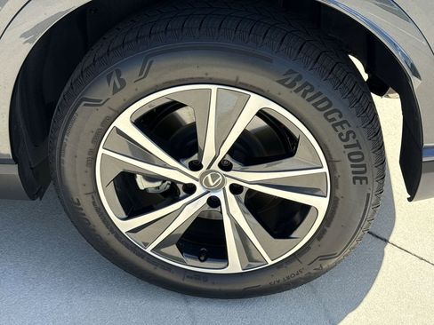 Used 2025 Lexus RX 350 Premium w/ Accessory Package (Z1) FWD image 31