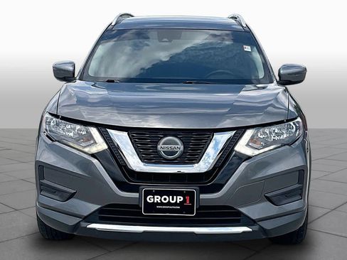 Used 2019 Nissan Rogue SV FWD image 4