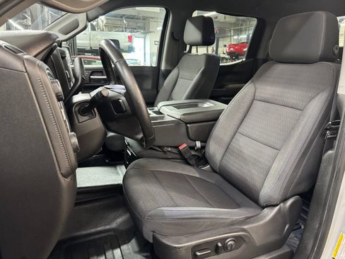 Used 2019 Chevrolet Silverado 1500 LT w/ True North Edition AWD/4WD image 17