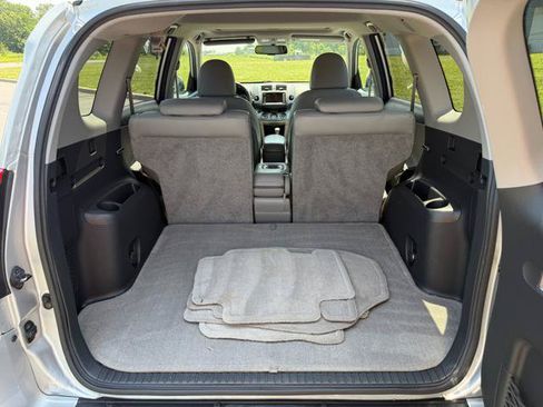 Used 2010 Toyota RAV4 Limited AWD/4WD image 20