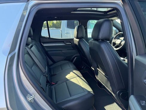 Used 2026 GMC Terrain AT4 w/ Technology Package II AWD/4WD image 13