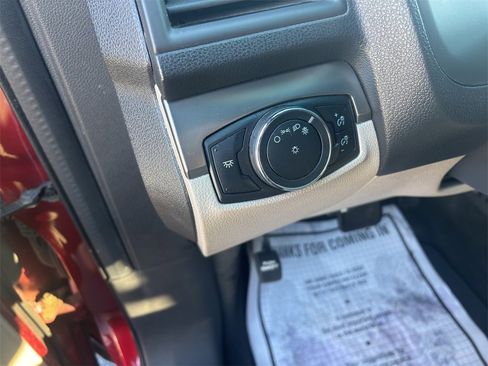 Used 2015 Ford Explorer FWD image 14