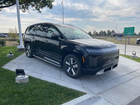 New 2026 Hyundai Ioniq 9 SEL AWD/4WD image 6