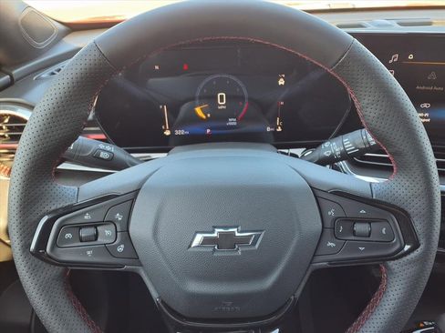 New 2026 Chevrolet Trax RS w/ Sunroof Package image 20