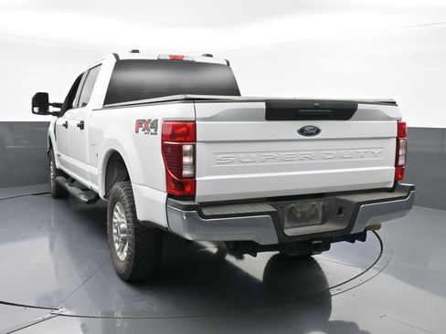 Used 2021 Ford F250 XLT w/ FX4 Off-Road Package image 7