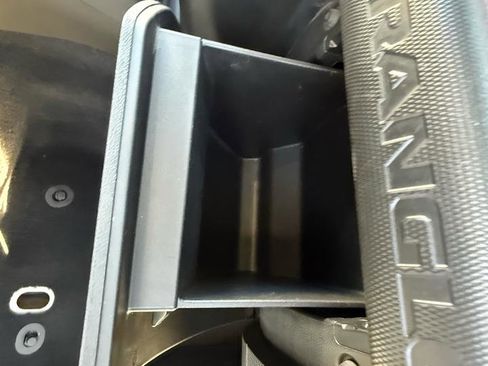 Used 2019 Jeep Wrangler Unlimited Rubicon w/ Dual Top Group image 43