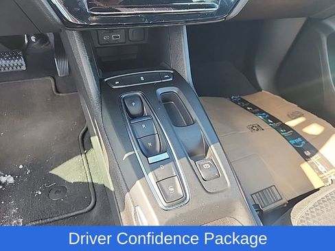 Used 2023 Chevrolet Bolt LT image 14