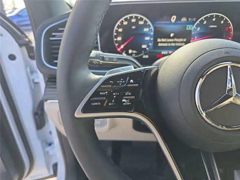 New 2026 Mercedes-Benz GLE 450 4MATIC image 33