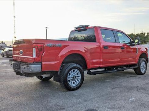 Used 2019 Ford F250 XLT w/ XLT Value Package AWD/4WD image 8