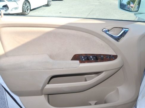 Used 2005 Honda Odyssey EX image 11