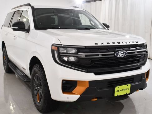 New 2027 Ford Expedition Tremor w/ Driver's Package AWD/4WD image 4