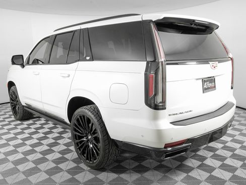 Used 2024 Cadillac Escalade Sport w/ Touring Package image 7