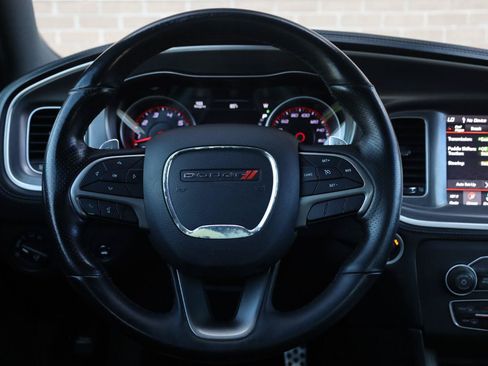 Used 2019 Dodge Charger Scat Pack w/ Plus Group RWD image 31