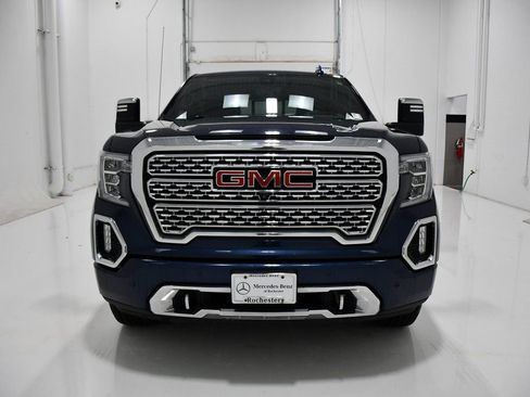 Used 2020 GMC Sierra 1500 Denali w/ Technology Package image 2