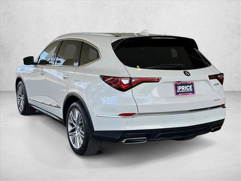 Used 2023 Acura MDX SH-AWD w/ Advance Package image 3