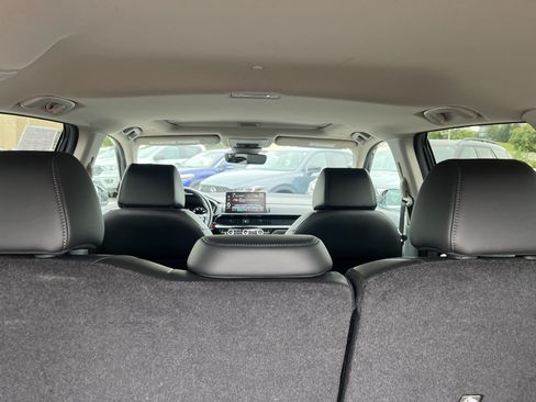 Used 2024 Honda CR-V EX-L image 14