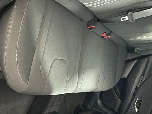 Used 2022 Hyundai Elantra SEL w/ Convenience Package FWD image 16