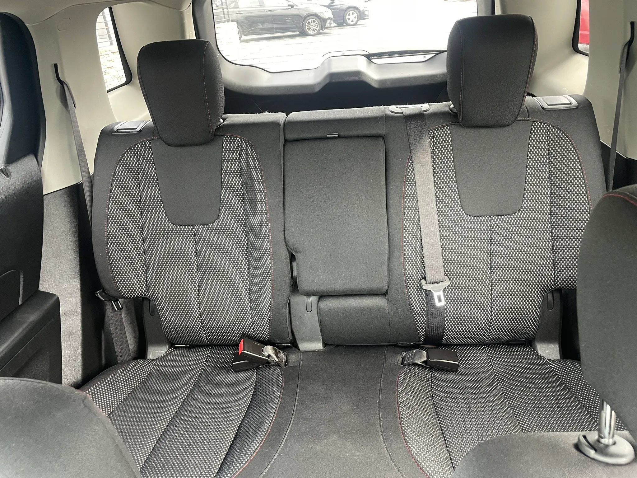 Used 2016 GMC Terrain SLE FWD image 18