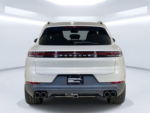 Certified 2025 Porsche Cayenne w/ Premium Package Plus image 6