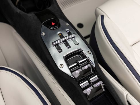 Certified 2024 Ferrari SF90 Spider AWD/4WD image 6