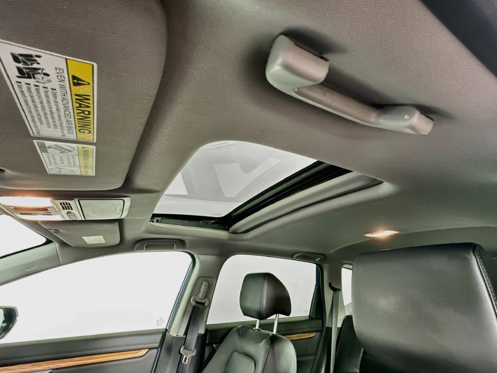 Used 2022 Honda CR-V Touring image 23