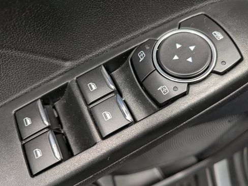 Certified 2022 Ford Escape SEL w/ Technology Package image 9