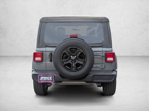 Used 2022 Jeep Wrangler Sport S image 7