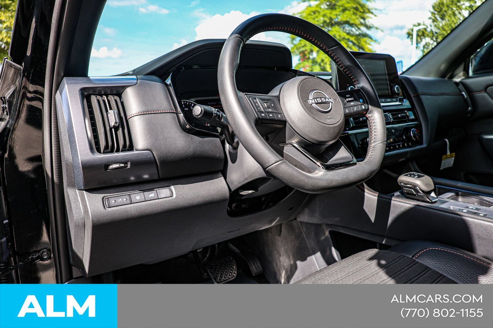Used 2025 Nissan Pathfinder Rock Creek AWD/4WD image 21