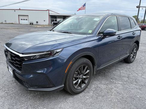 Used 2026 Honda CR-V EX-L image 3