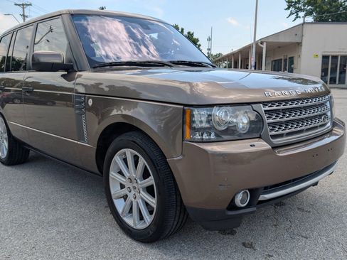 Used 2011 Land Rover Range Rover Supercharged AWD/4WD image 1